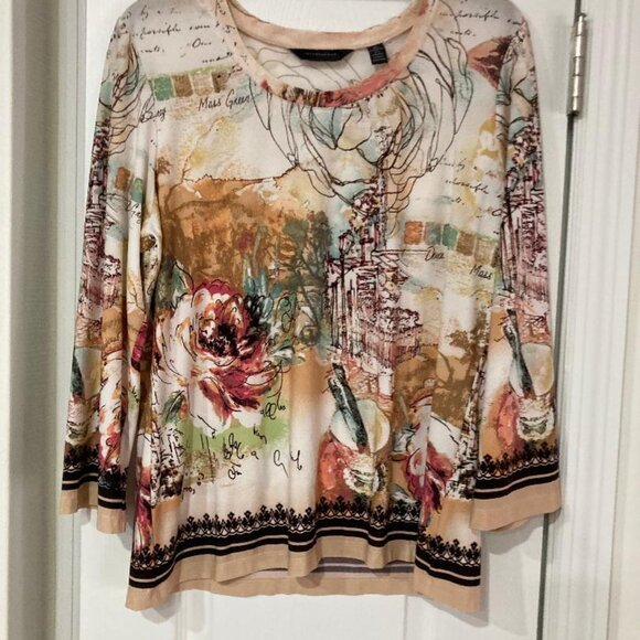 A blouse which looks like a city, streetlight and a cup of latte as the design. - Picture 1 of 3